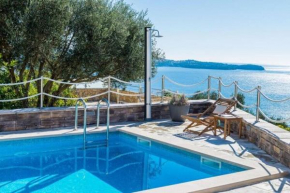 Apartment LaVilla - Two Bedroom Apartment with Balcony and Sea View uti